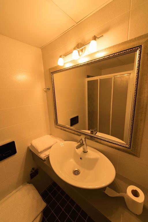 İleri Hotel&Apartments Çeşme Dış mekan fotoğraf